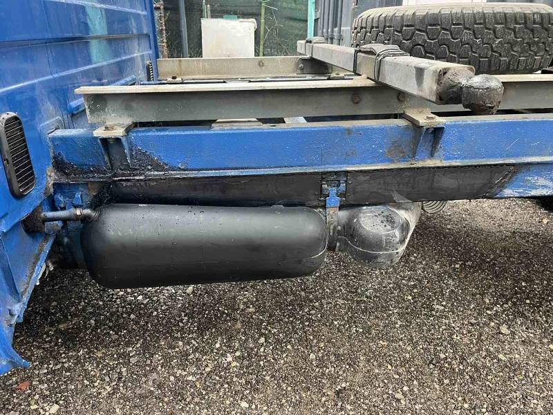 Mercedes-Benz Sprinter 416 2.7cdi 156к.с. 5 цилиндров, снимка 3 - Бусове и автобуси - 52942757