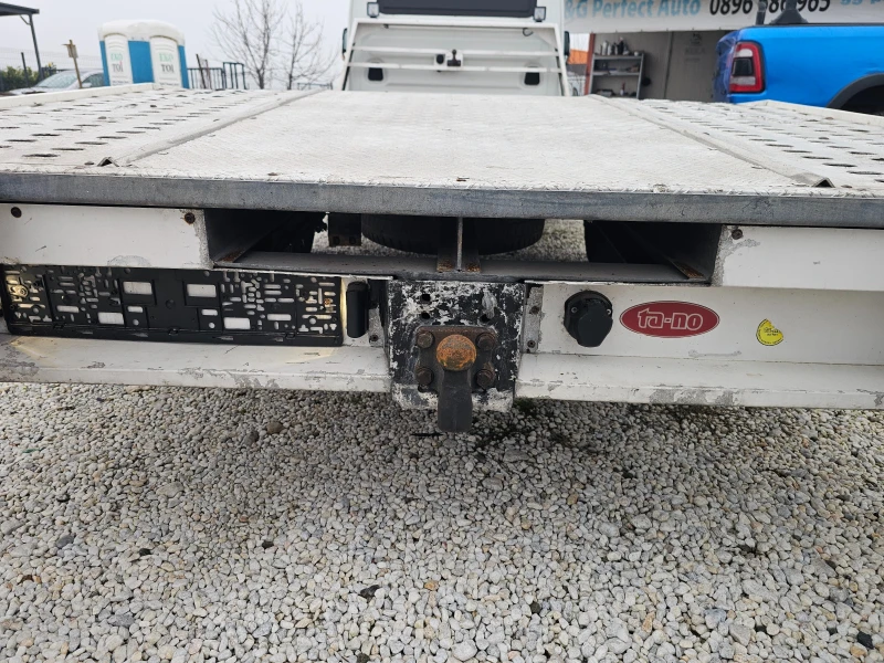 Iveco Daily 2.3.150k.c./алуминиева платформа, снимка 12 - Бусове и автобуси - 53507229