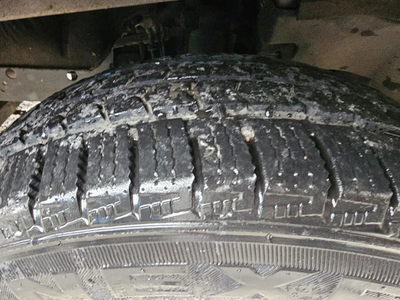 Iveco Daily 2.3.150k.c./алуминиева платформа, снимка 11 - Бусове и автобуси - 53507229