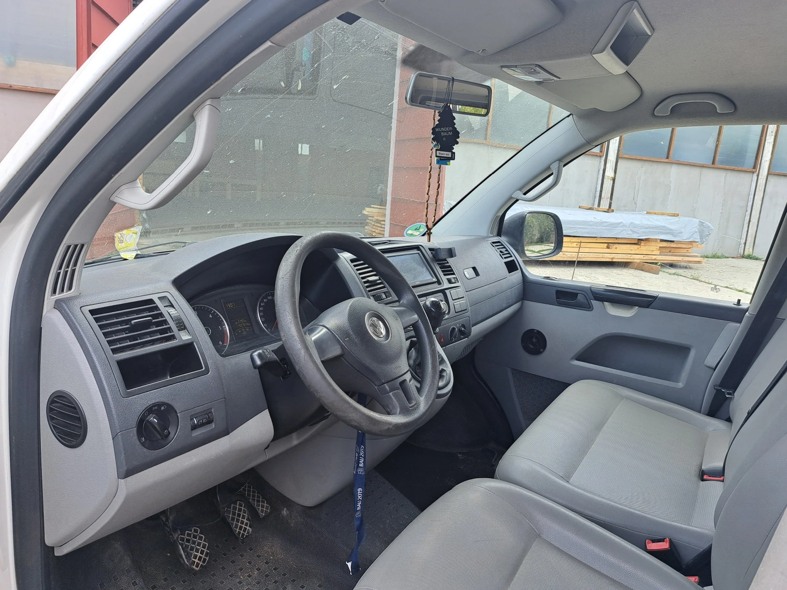VW Transporter T5 - 9+ 1 - изображение 8