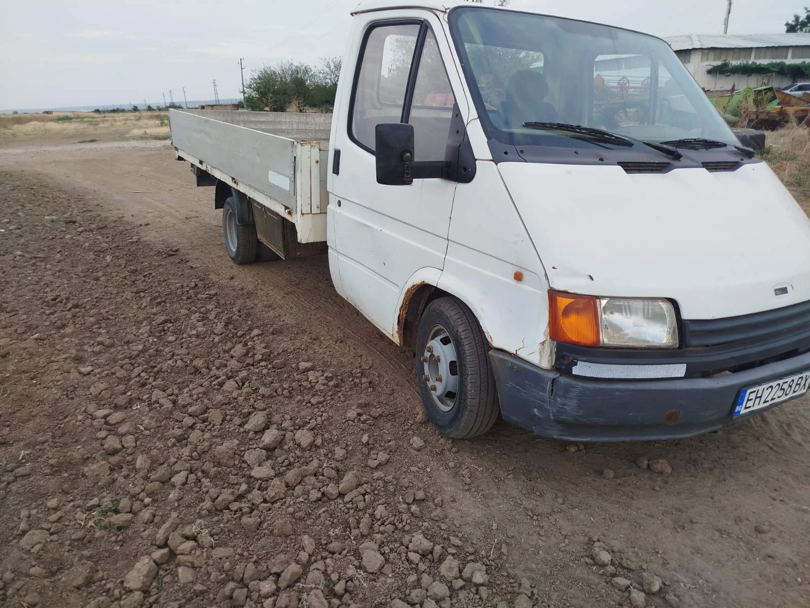 Ford Transit 2.5D - изображение 2