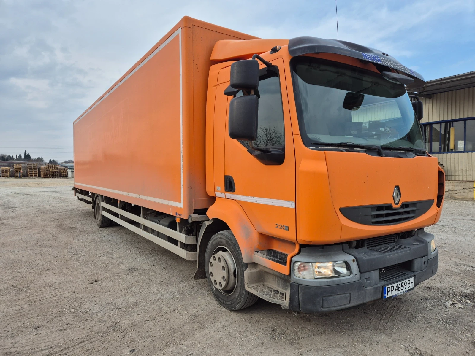 Renault Midlum 12.220 БОРД Е5, снимка 4 - Камиони - 54072538