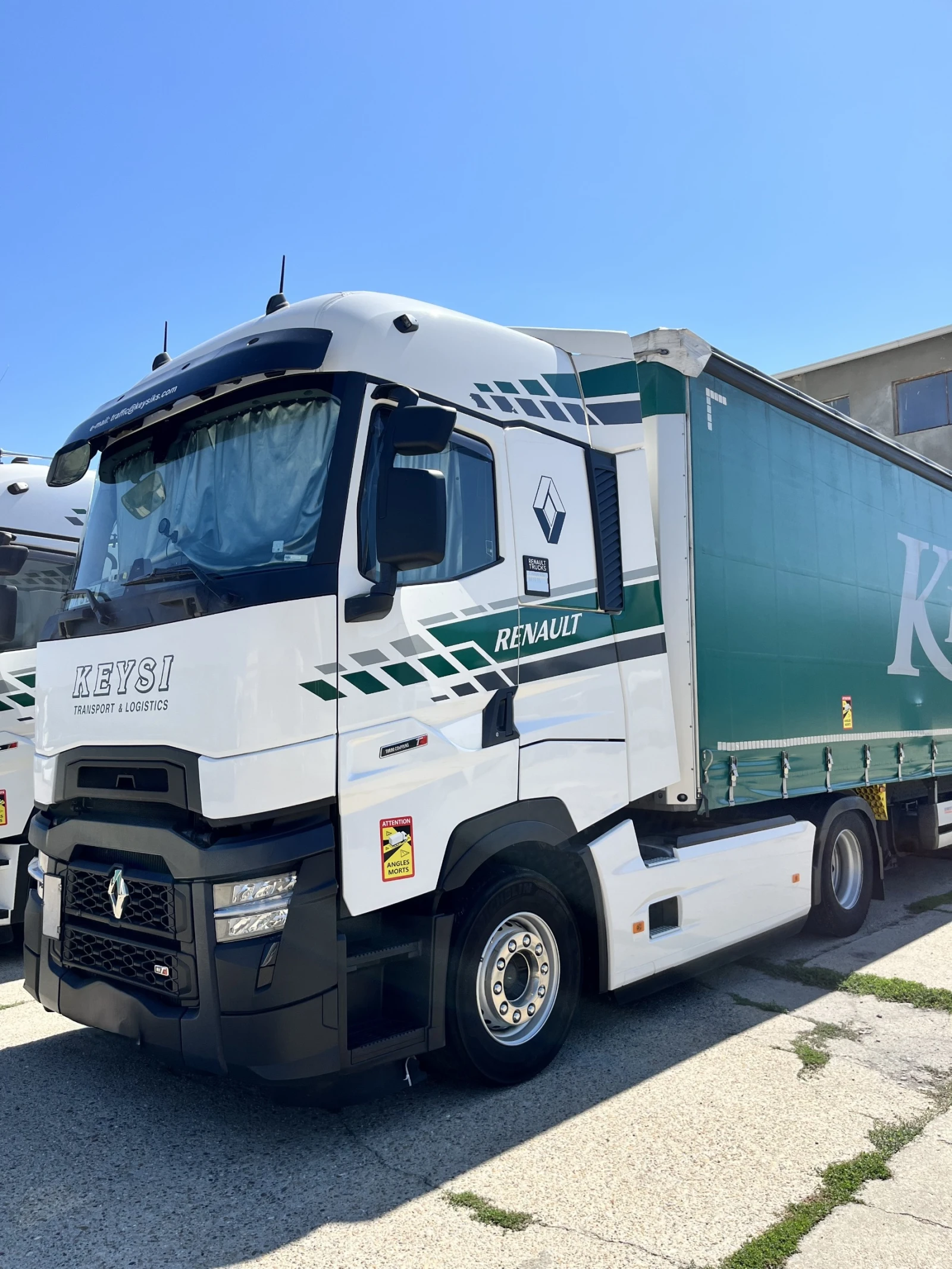 Renault T, снимка 4 - Камиони - 55689489