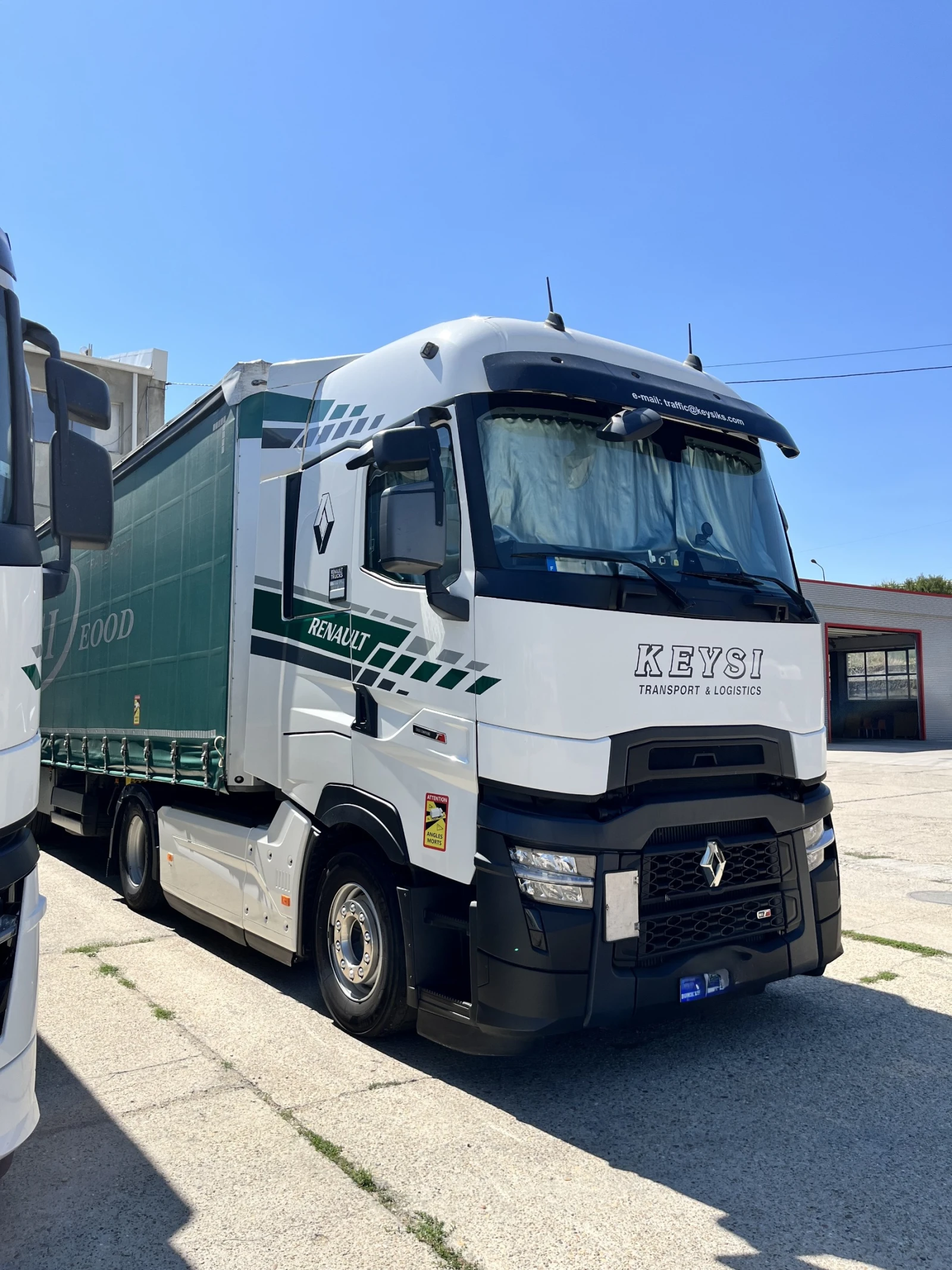 Renault T, снимка 3 - Камиони - 55689489