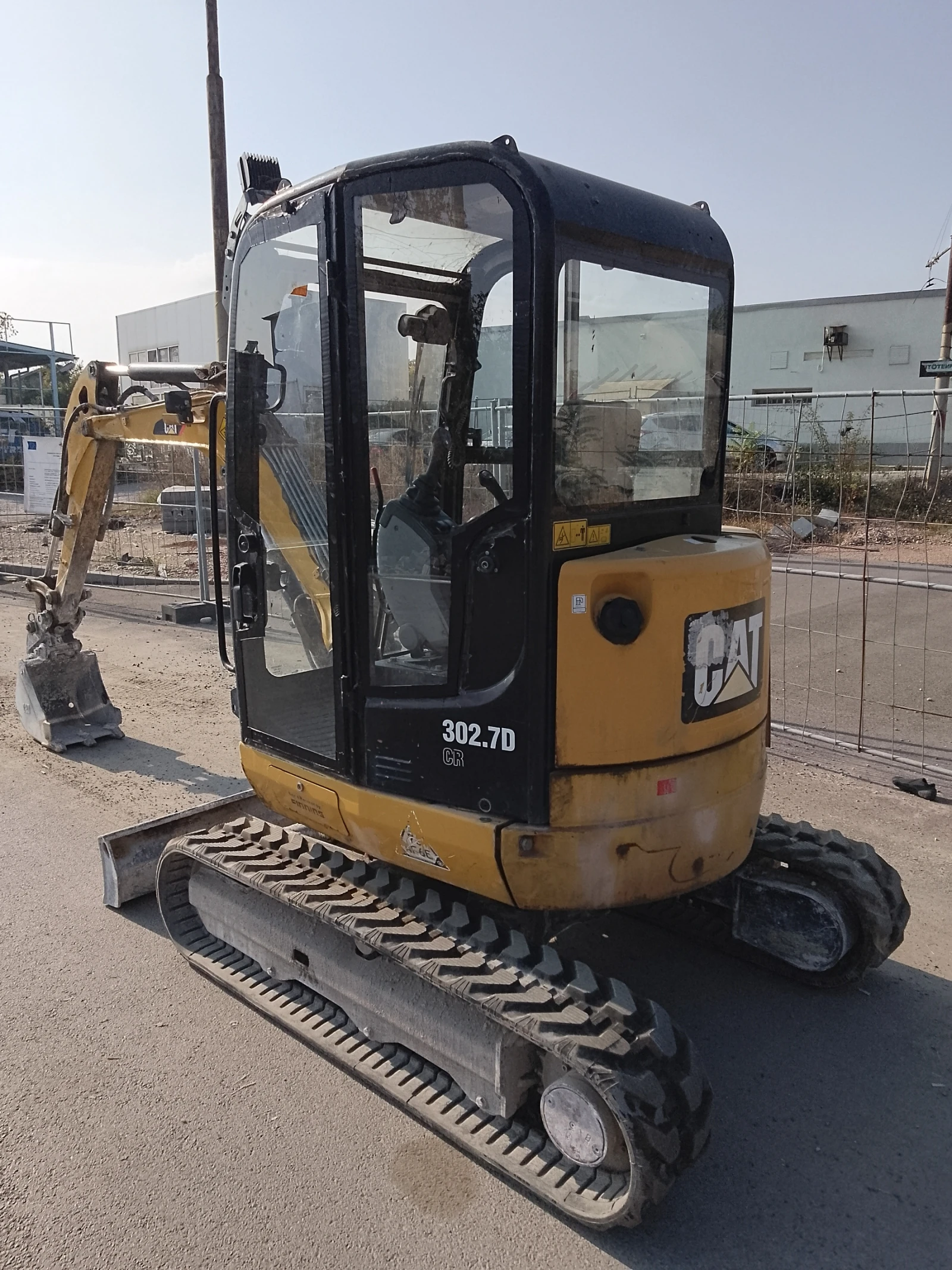 Багер Caterpillar 302.7D - изображение 3