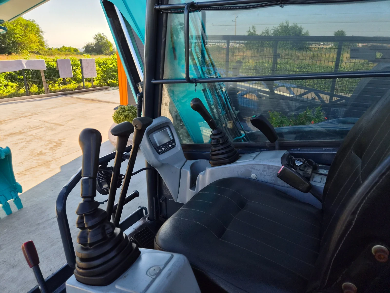 Багер Kubota RX-306 / ПЕРФЕКТЕН / НАЛИЧЕН !, снимка 9 - Индустриална техника - 51829468