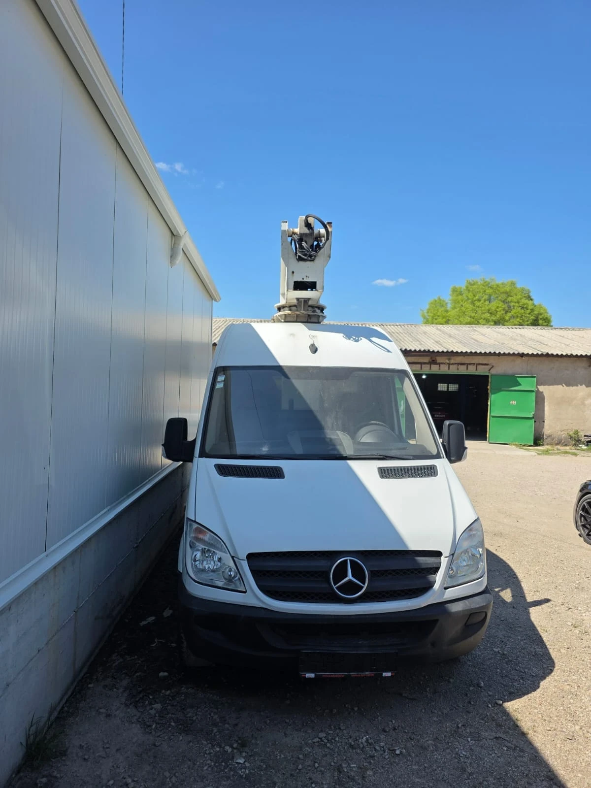 Автовишка Mercedes-Benz 313cdi, снимка 4 - Индустриална техника - 54333841