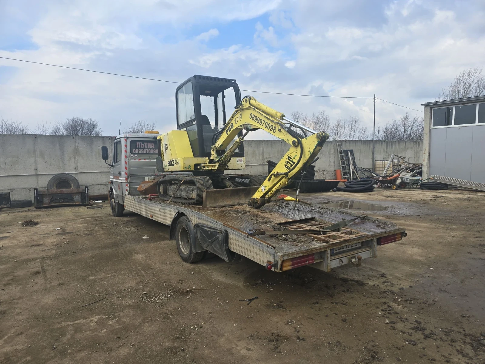Багер JCB JCB 803 PLUS Отлично състояние 