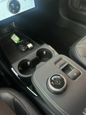Ford Mustang Mach-E 99 kWn 294 к.с., снимка 15