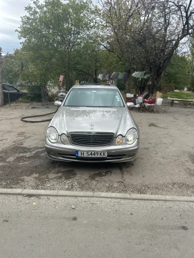 Mercedes-Benz E 320, снимка 1