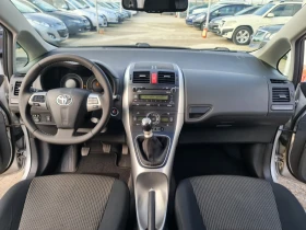 Toyota Auris 2.0 D4D FaceLift Handsfree Тмпомат KeyLess Go, снимка 13