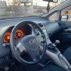 Toyota Auris 1.6 124к.с., снимка 6