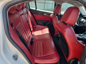 Alfa Romeo Giulia Ti - 12500 € / 24447.88 лв. - 93114088 10