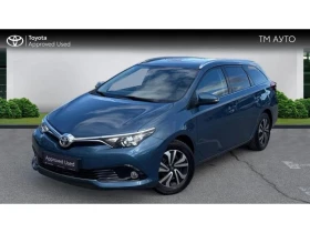 Toyota Auris 1.6P M/T FWD LUNA