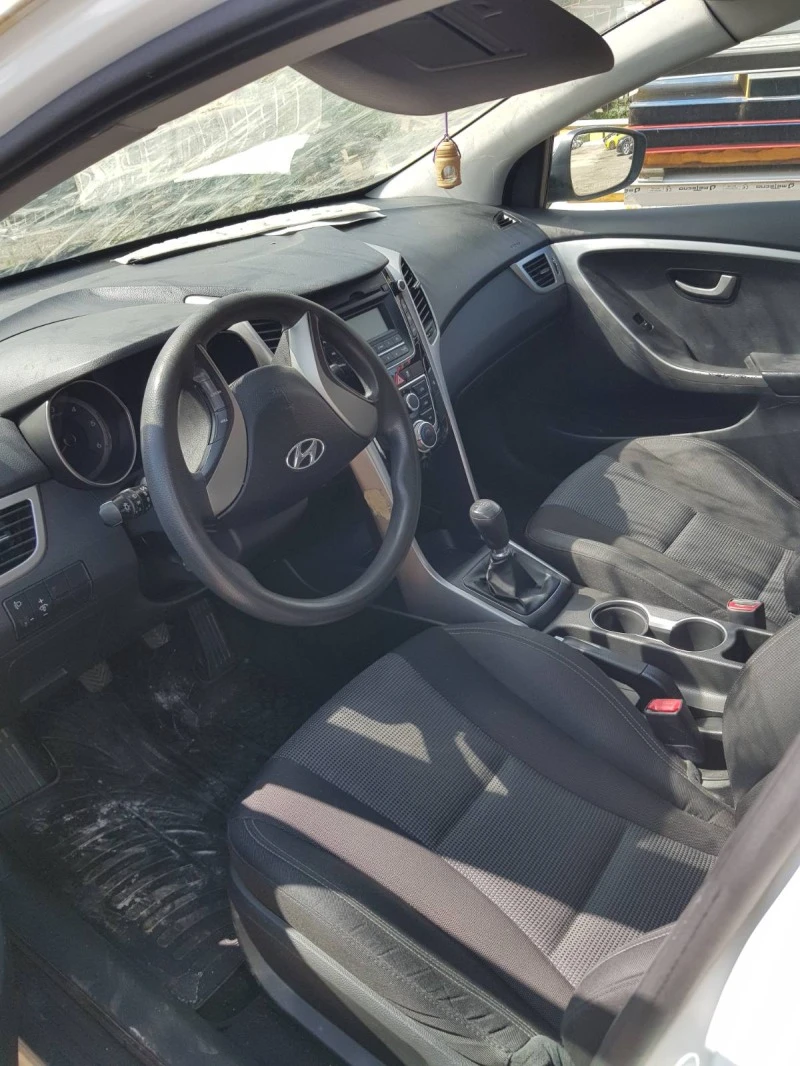 Hyundai I30, снимка 2 - Автомобили и джипове - 46989560