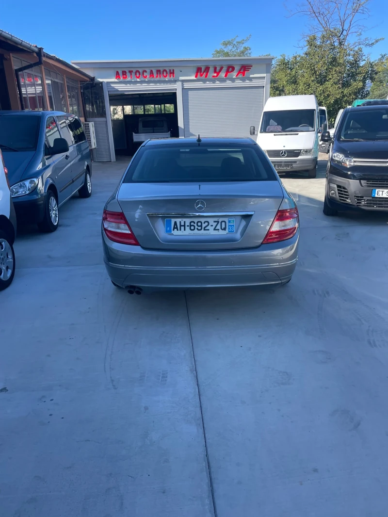 Mercedes-Benz C 220 КАТО НОВА, снимка 5 - Автомобили и джипове - 47427188