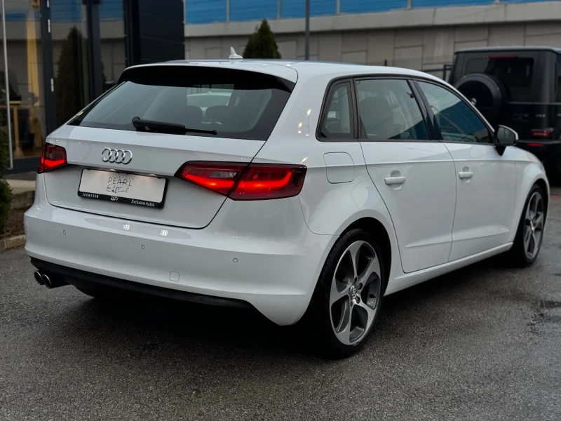 Audi A3 Sportback 2.0TDI Distronic LaneAssist Schiebedach, снимка 5 - Автомобили и джипове - 47960487