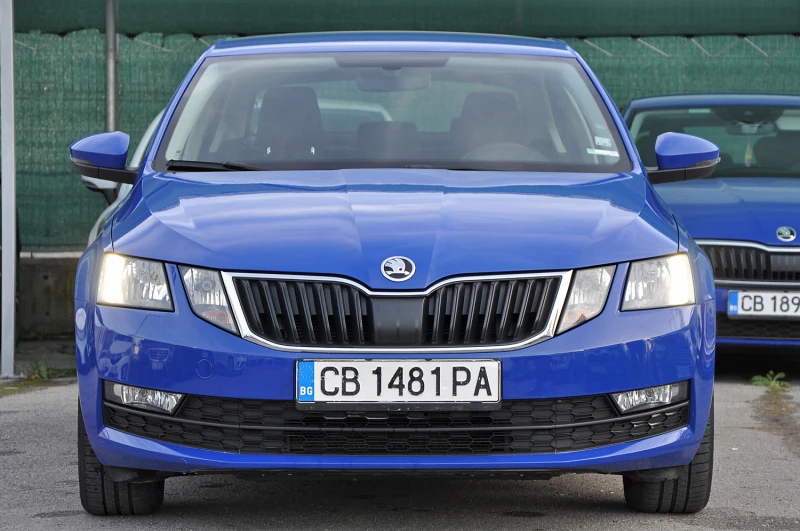 Skoda Octavia 1.6 TDI, снимка 2 - Автомобили и джипове - 48125544