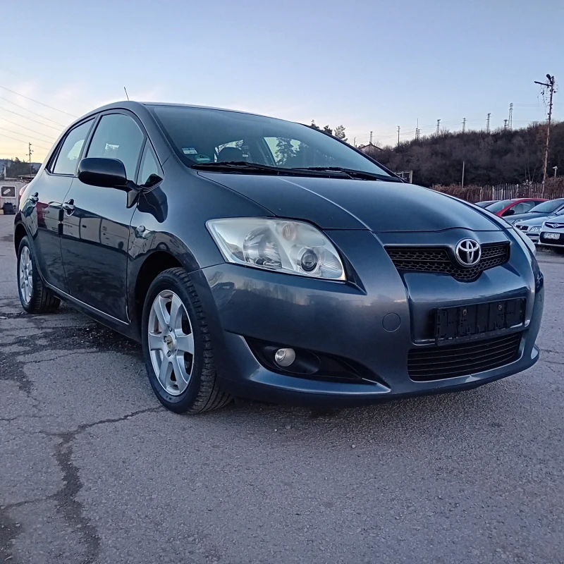 Toyota Auris 1.6 124к.с., снимка 2 - Автомобили и джипове - 48632570