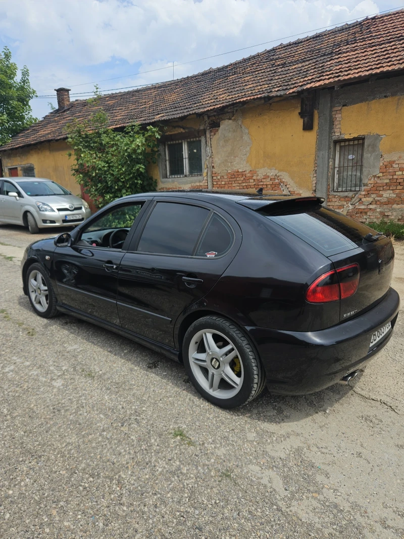 Seat Leon 1.9 TDI, снимка 7 - Автомобили и джипове - 48718935