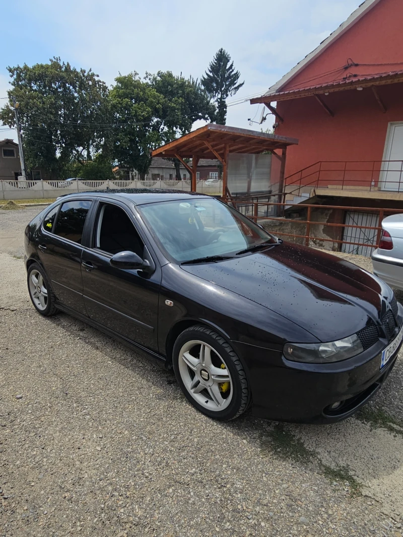 Seat Leon 1.9 TDI, снимка 1 - Автомобили и джипове - 48718935