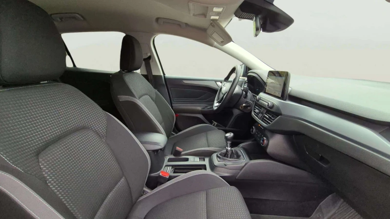 Ford Focus 1.0Ecoboost, снимка 10 - Автомобили и джипове - 51884646