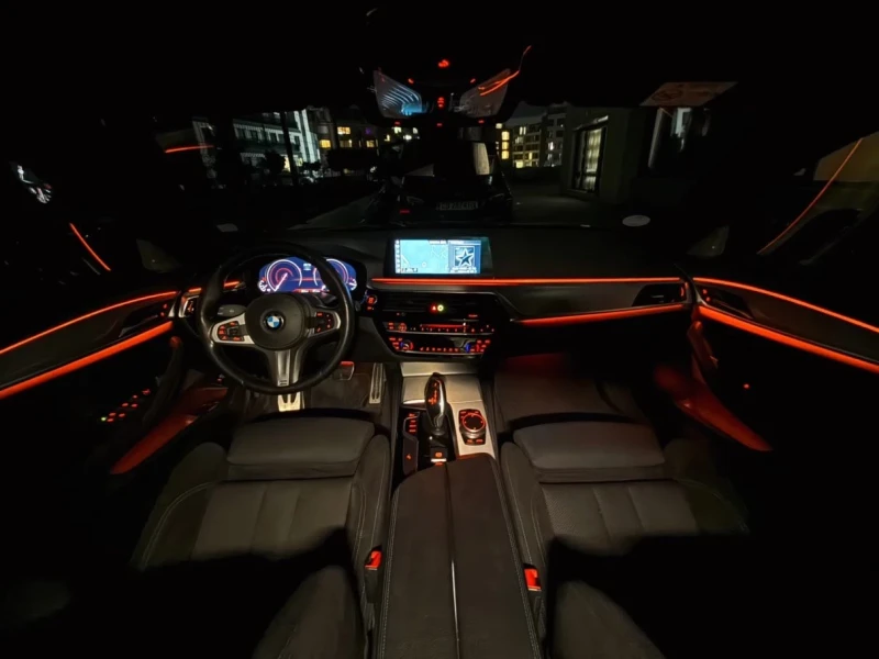 BMW 530 BMW 530 X Drive M-PACK, снимка 3 - Автомобили и джипове - 52675427