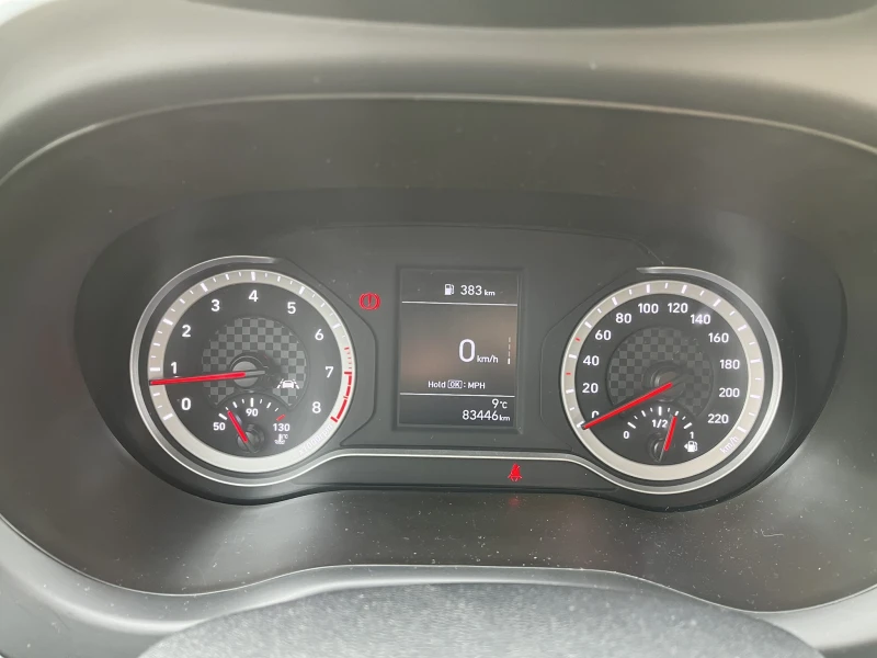 Hyundai I10 1.2 86 к.с 4 цилиндъра, снимка 13 - Автомобили и джипове - 52582695