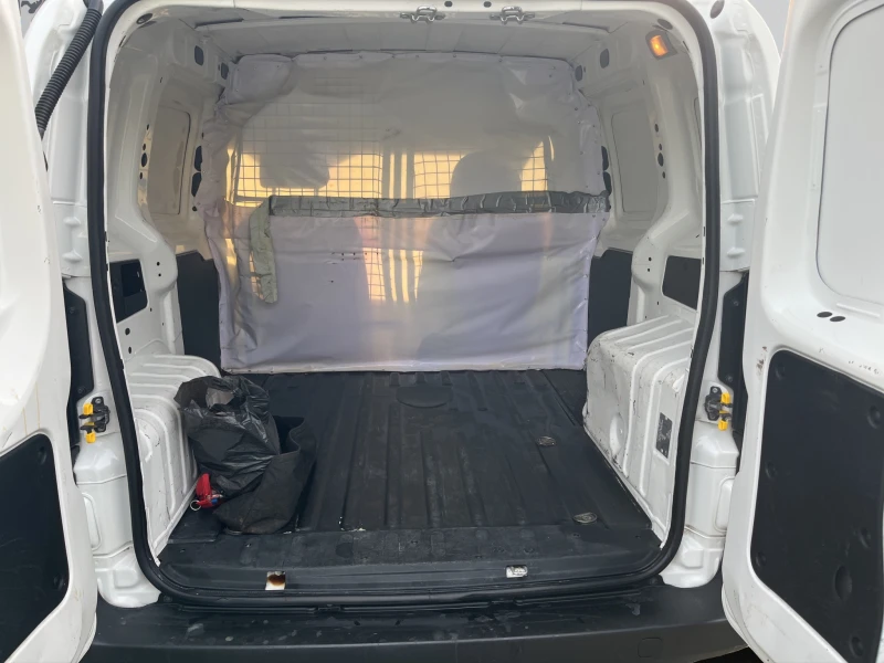 Peugeot Bipper, снимка 9 - Автомобили и джипове - 52652385