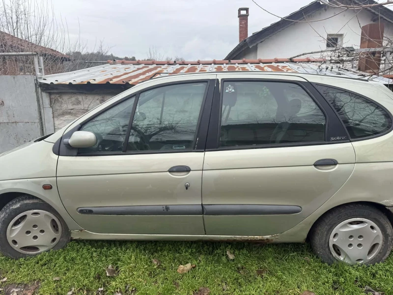 Renault Scenic 1.9 DCI , снимка 2 - Автомобили и джипове - 52683208