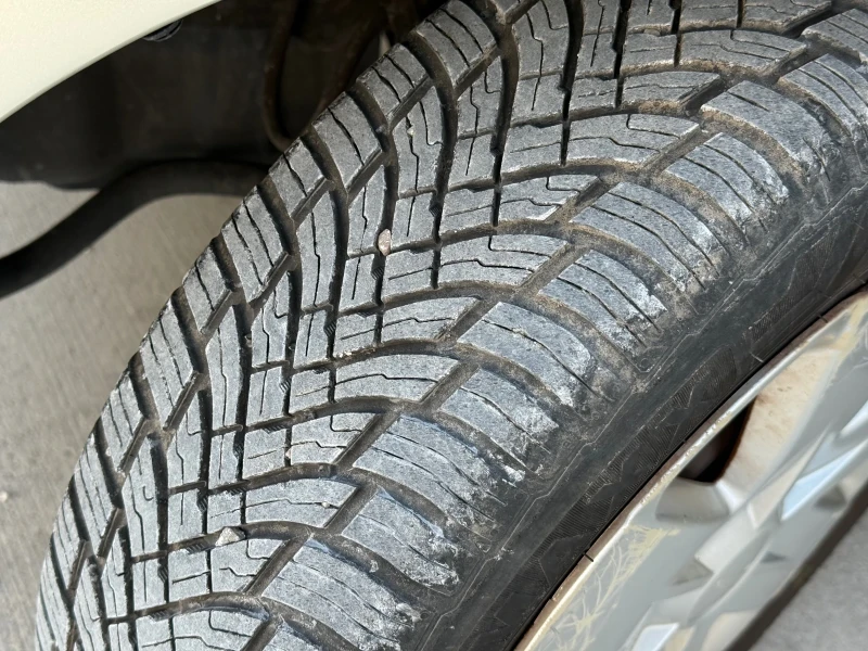 Daihatsu Sirion 1.0Бензин* 2008г* 70к.с* Ръчка* Топ Състояние* , снимка 17 - Автомобили и джипове - 52959082