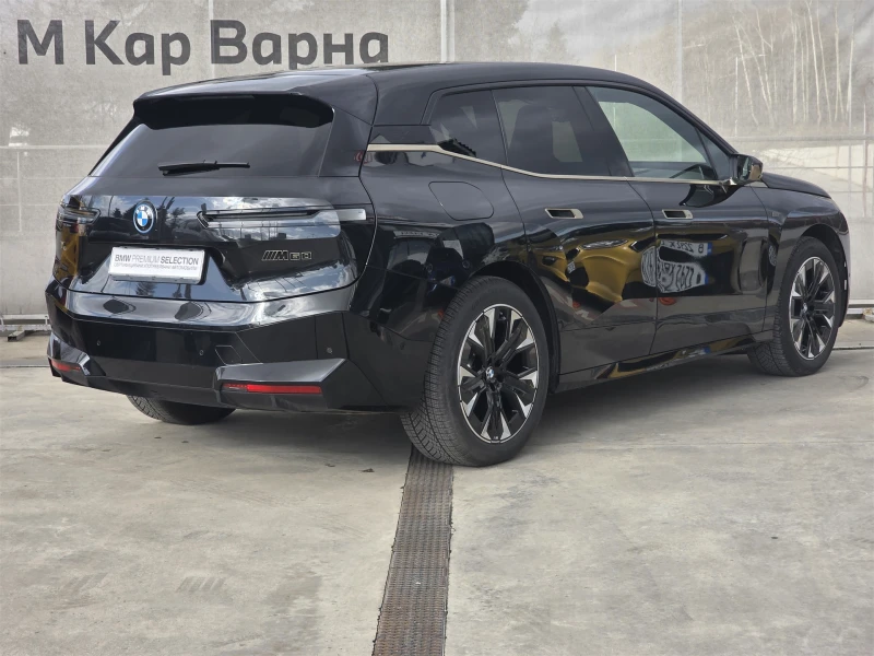 BMW iX M60, снимка 2 - Автомобили и джипове - 53019999