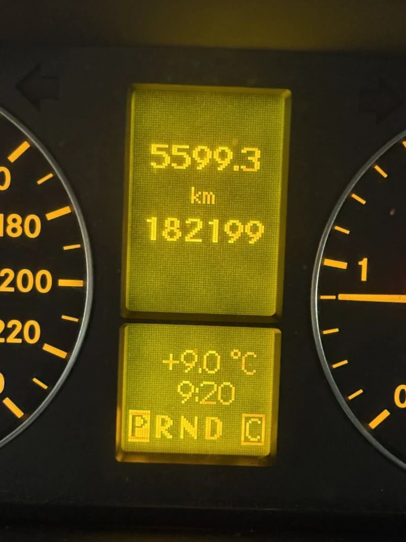 Mercedes-Benz A 180, снимка 2 - Автомобили и джипове - 53478463