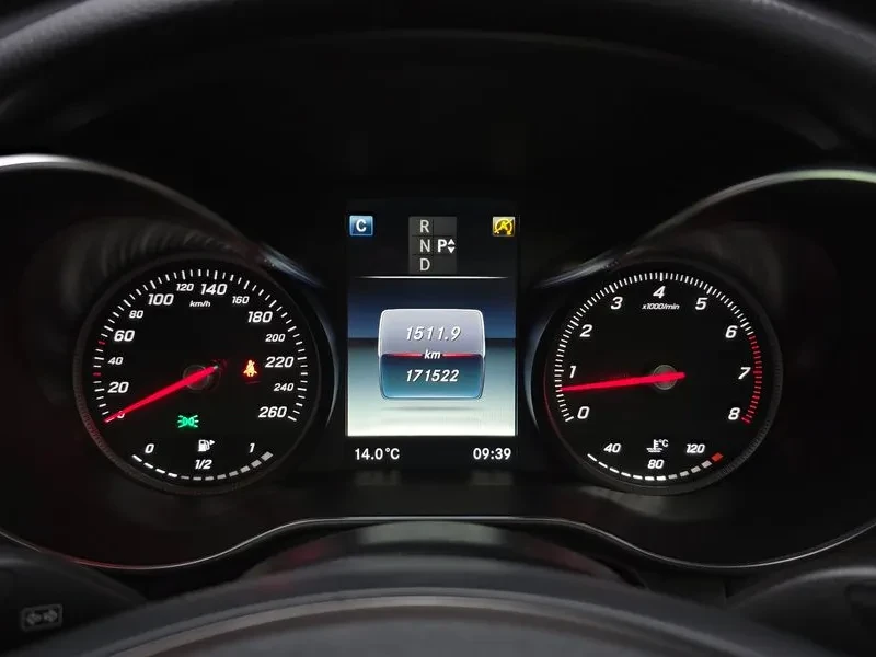 Mercedes-Benz C 200 W205 Avantgarde, снимка 15 - Автомобили и джипове - 55015221