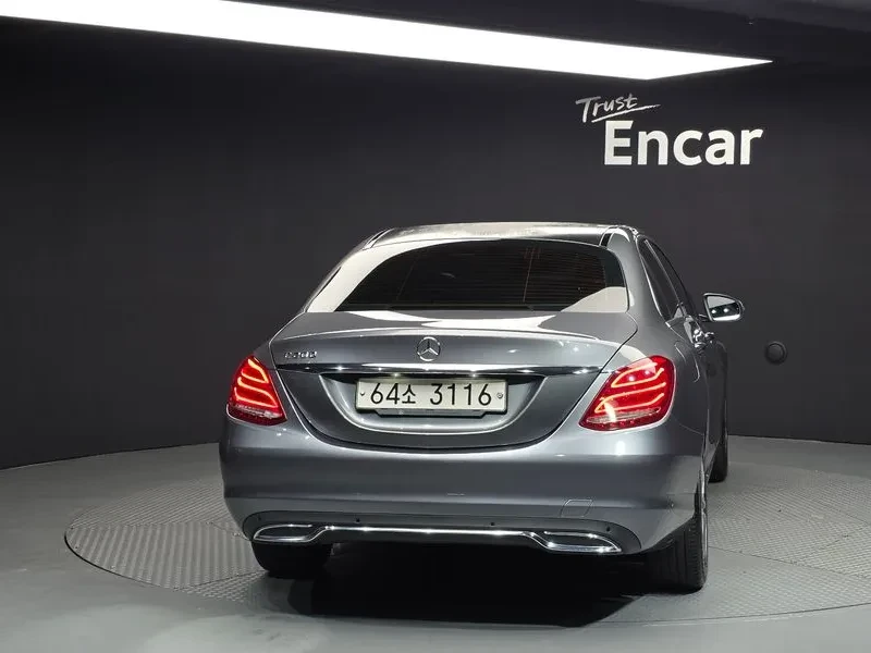 Mercedes-Benz C 200 W205 Avantgarde, снимка 7 - Автомобили и джипове - 55015221