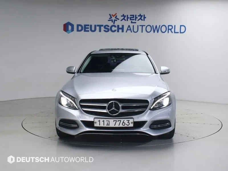 Mercedes-Benz C 200 Avantgarde, снимка 3 - Автомобили и джипове - 55650736