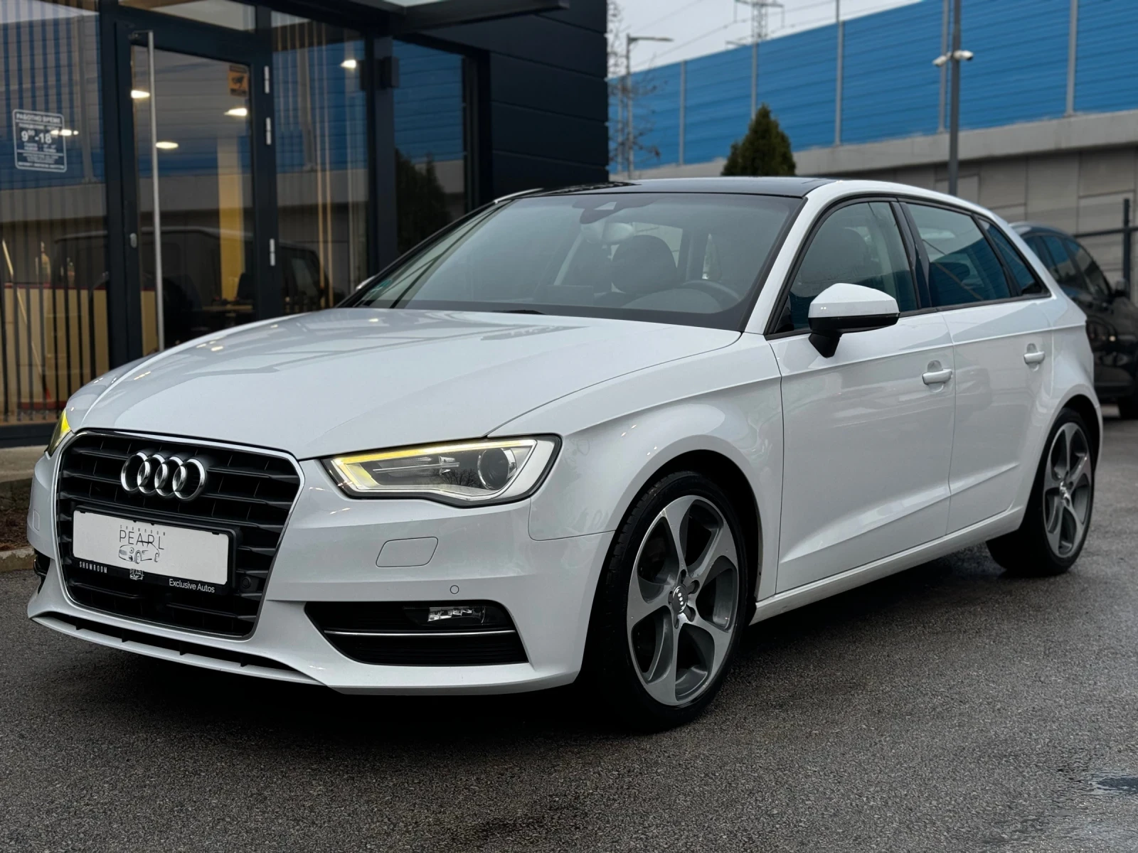 Audi A3 Sportback 2.0TDI Distronic LaneAssist Schiebedach - изображение 2