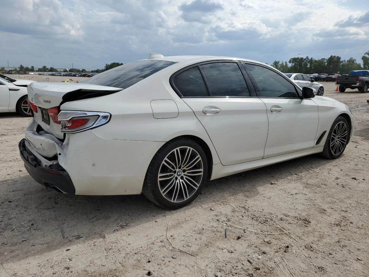 BMW 540  - изображение 6