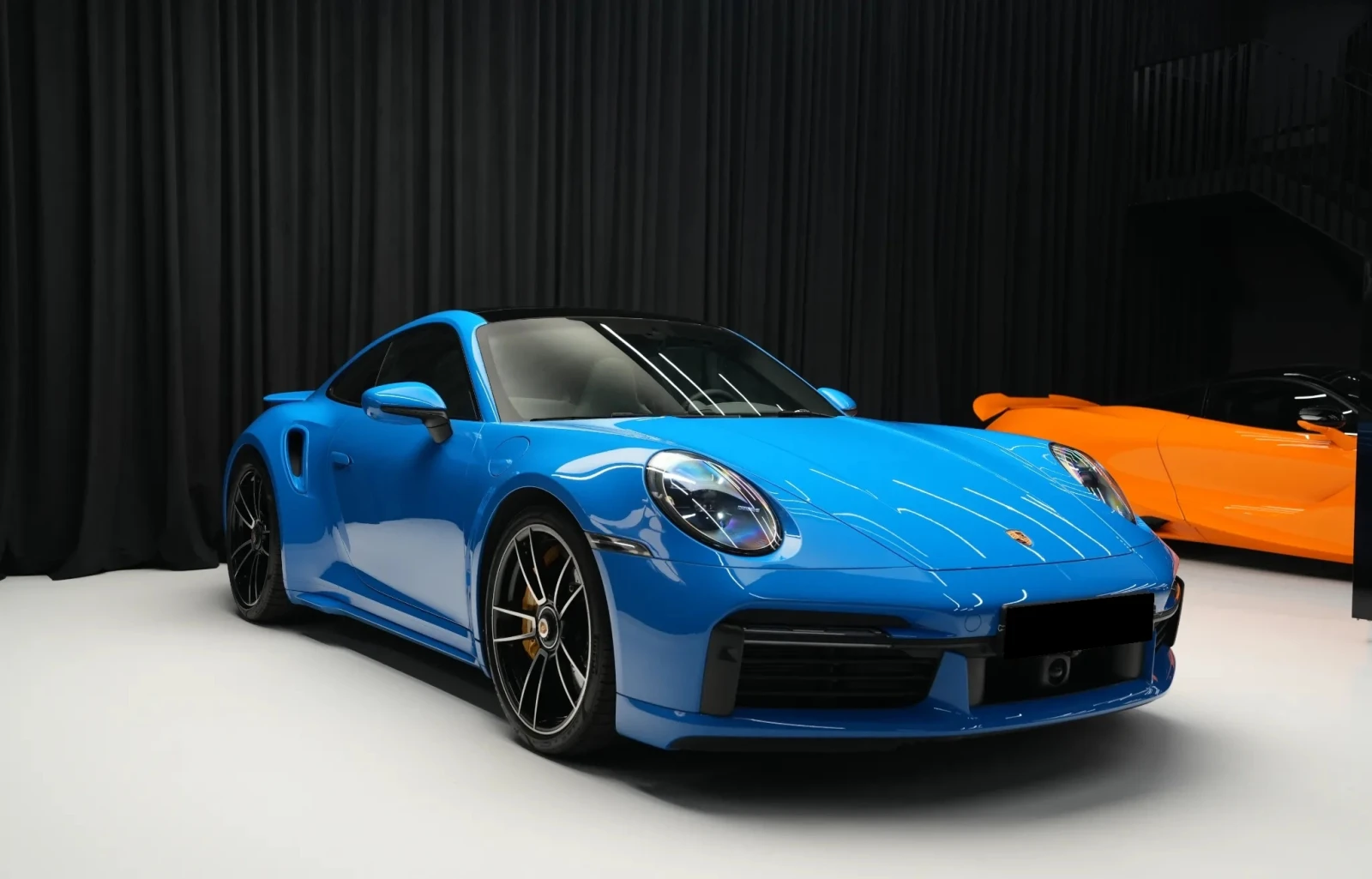 Porsche 911  Turbo S 3.8 - изображение 3
