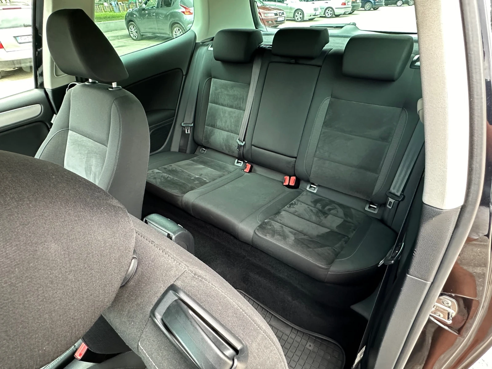 VW Golf  - изображение 8