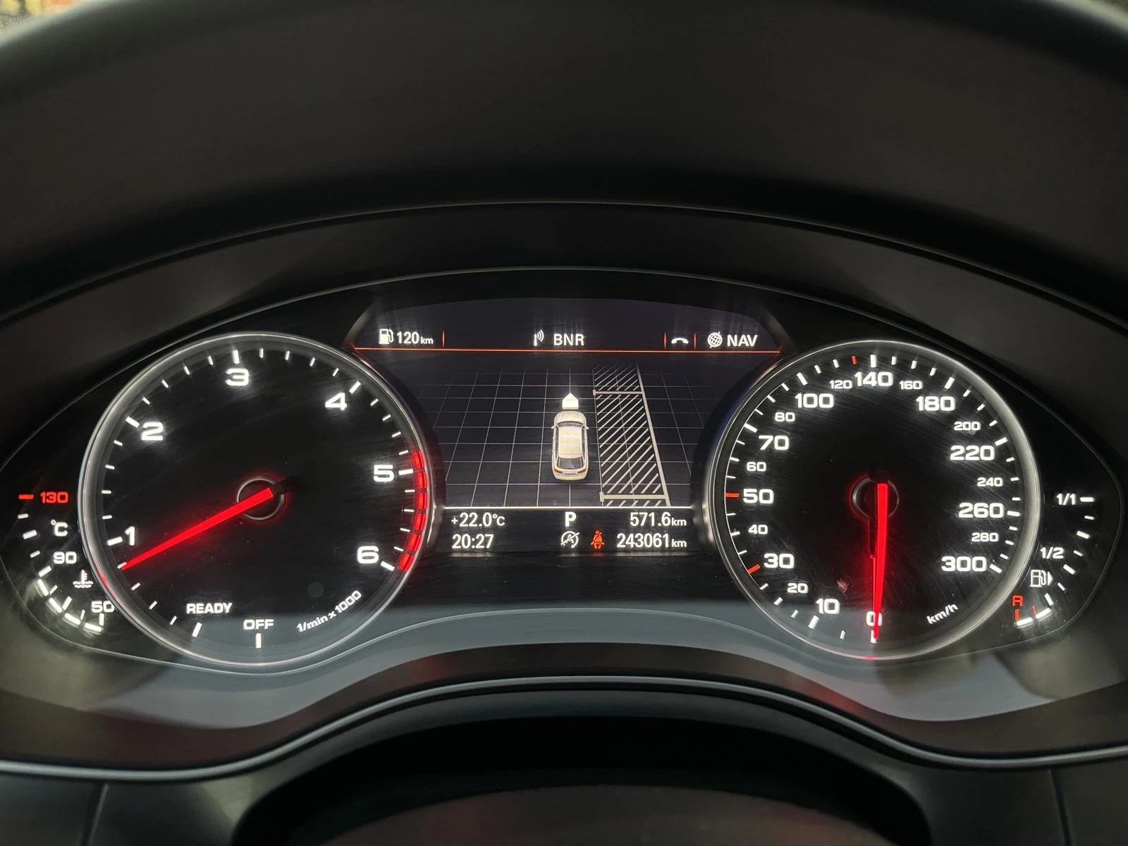 Audi A6 3.0 TDI Avant  - изображение 4