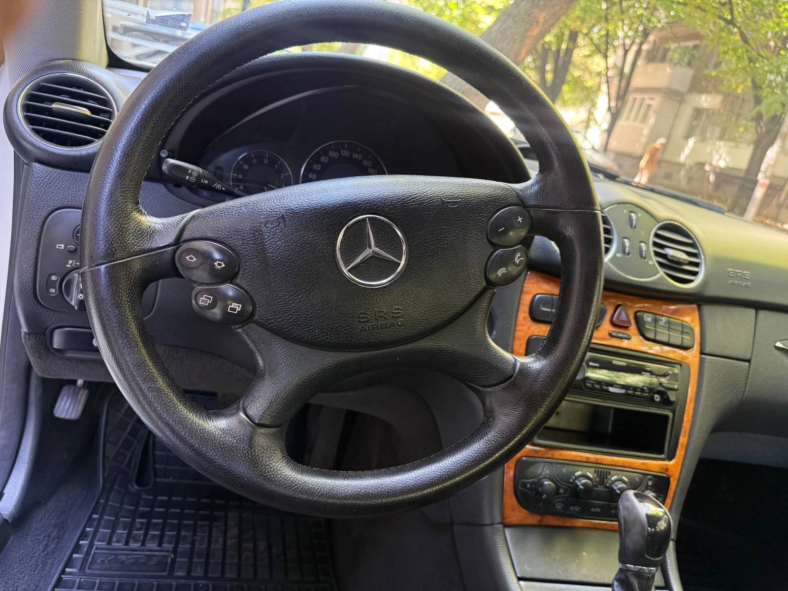 Mercedes-Benz CLK 2.7CDI - изображение 7