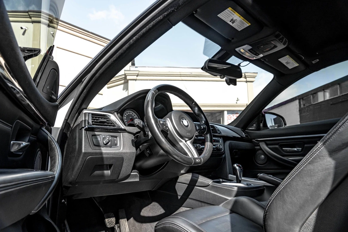 BMW M4 COUPE АВТОФИНАНСИРАНЕ*  - изображение 10