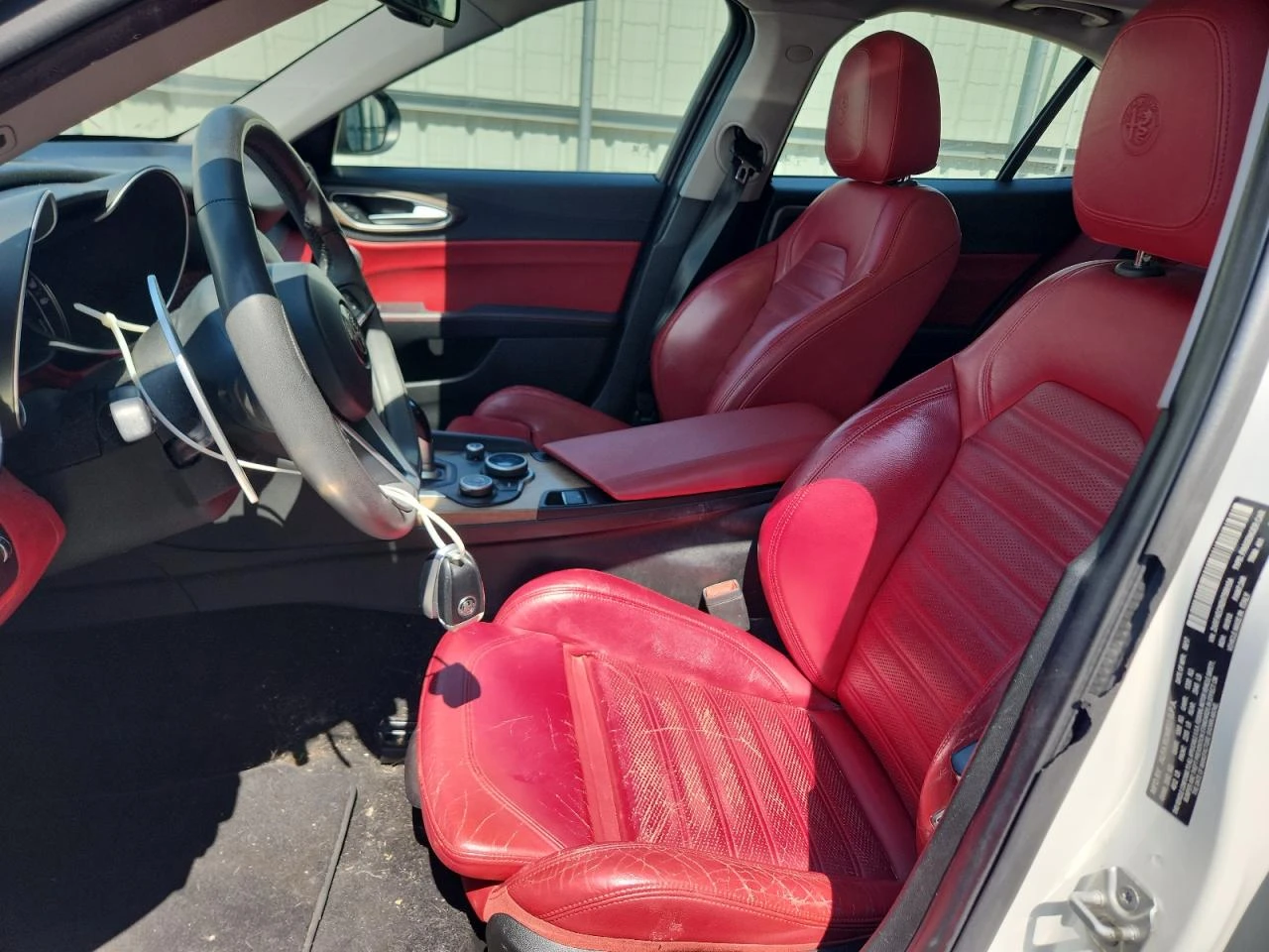 Alfa Romeo Giulia Ti - изображение 7