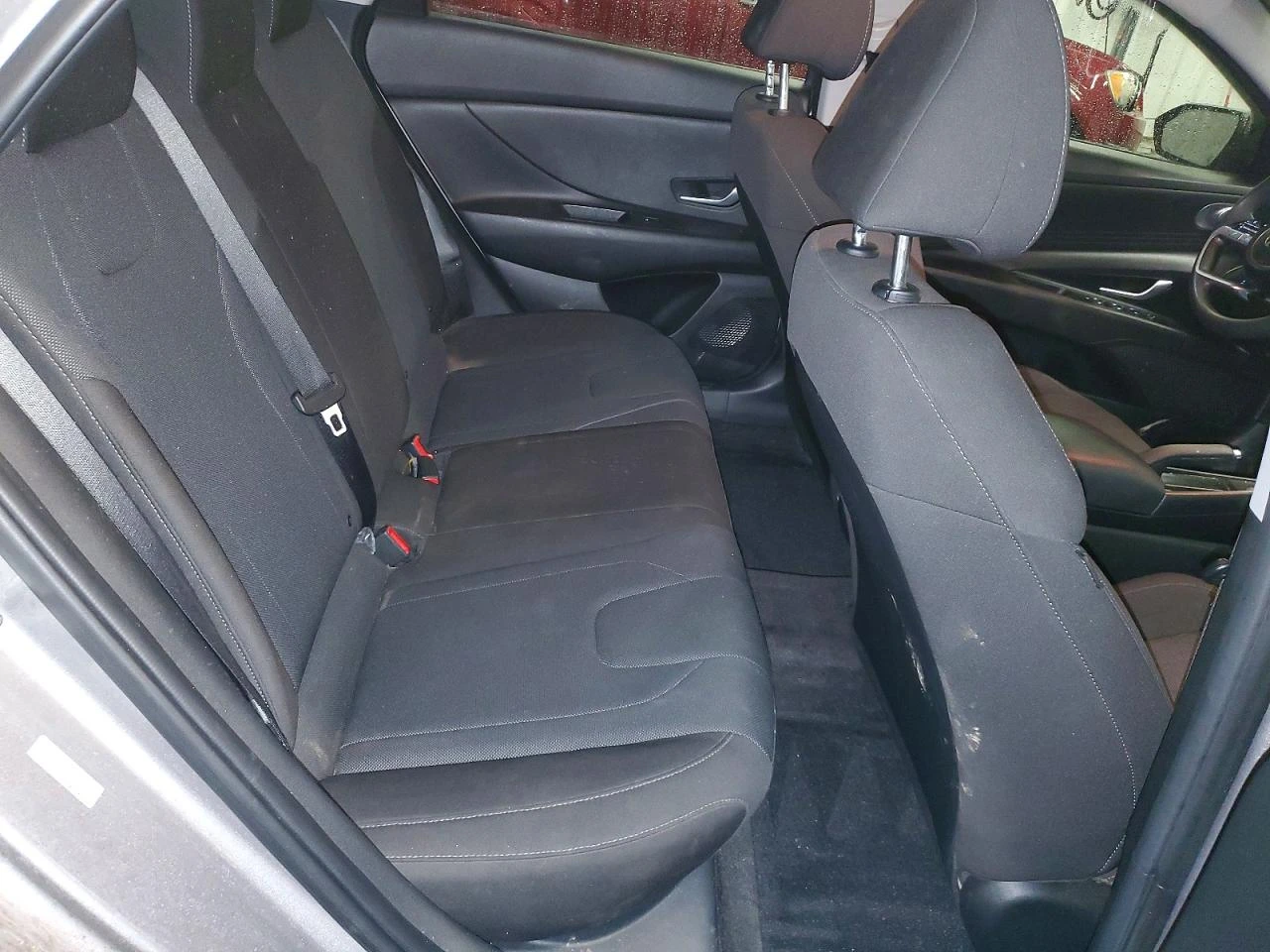 Hyundai Elantra, снимка 7 - Автомобили и джипове - 53924867