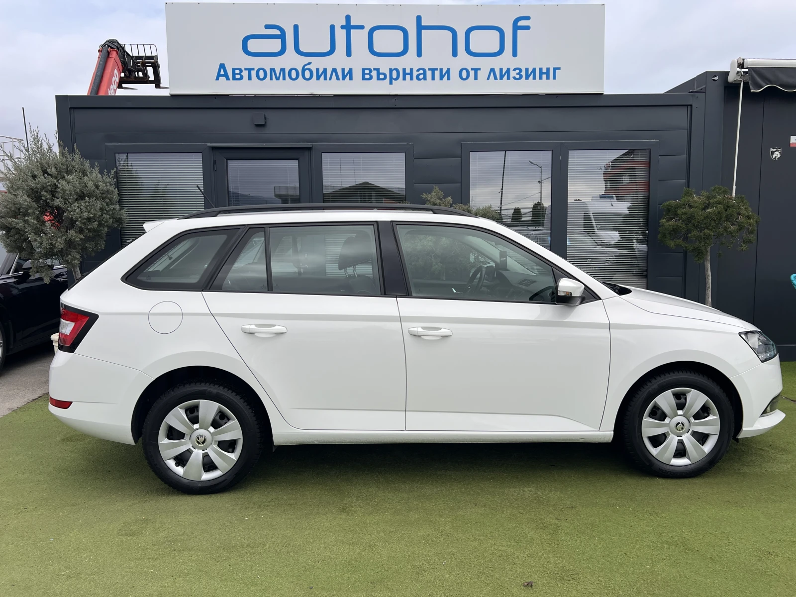 Skoda Fabia COMBI/SELECTION/1.0/TSI, снимка 5 - Автомобили и джипове - 54039884