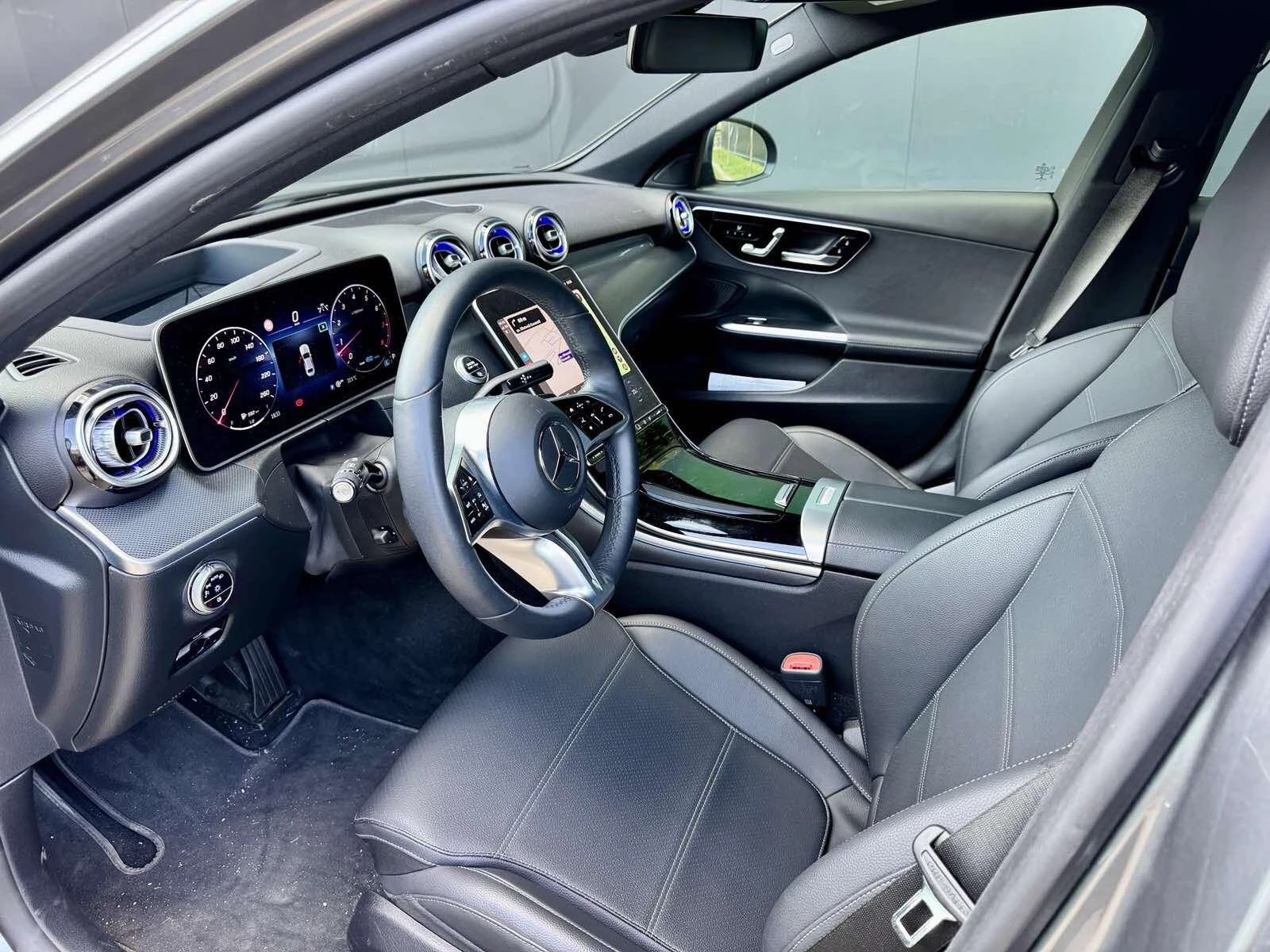 Mercedes-Benz C 300 2022 Mercedes-Benz C 300 4Matic, снимка 7 - Автомобили и джипове - 54127244