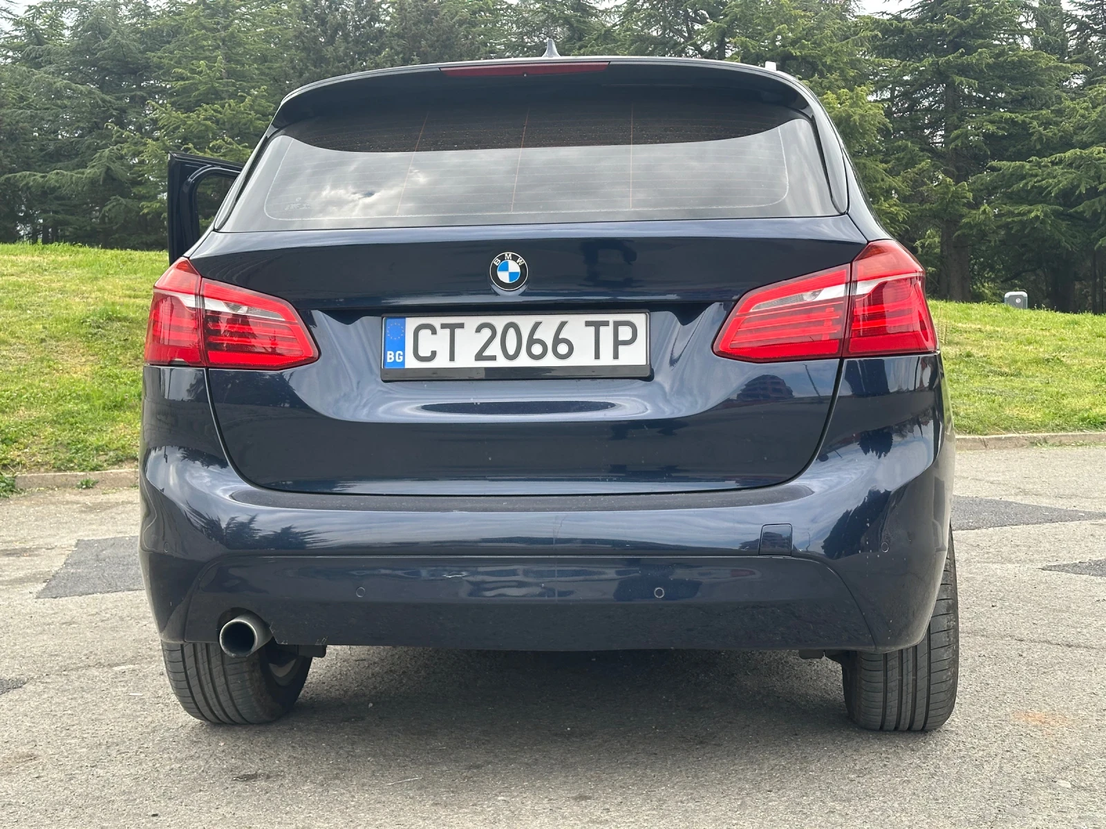 BMW 218 2.0 d, снимка 12 - Автомобили и джипове - 54283664