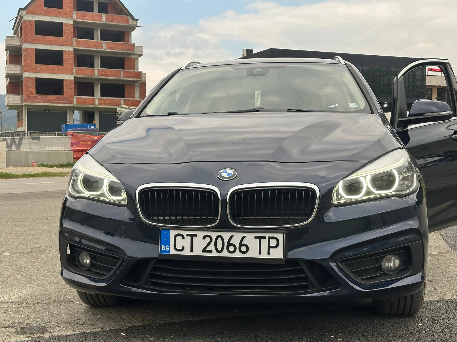 BMW 218 2.0 d, снимка 2 - Автомобили и джипове - 54283664