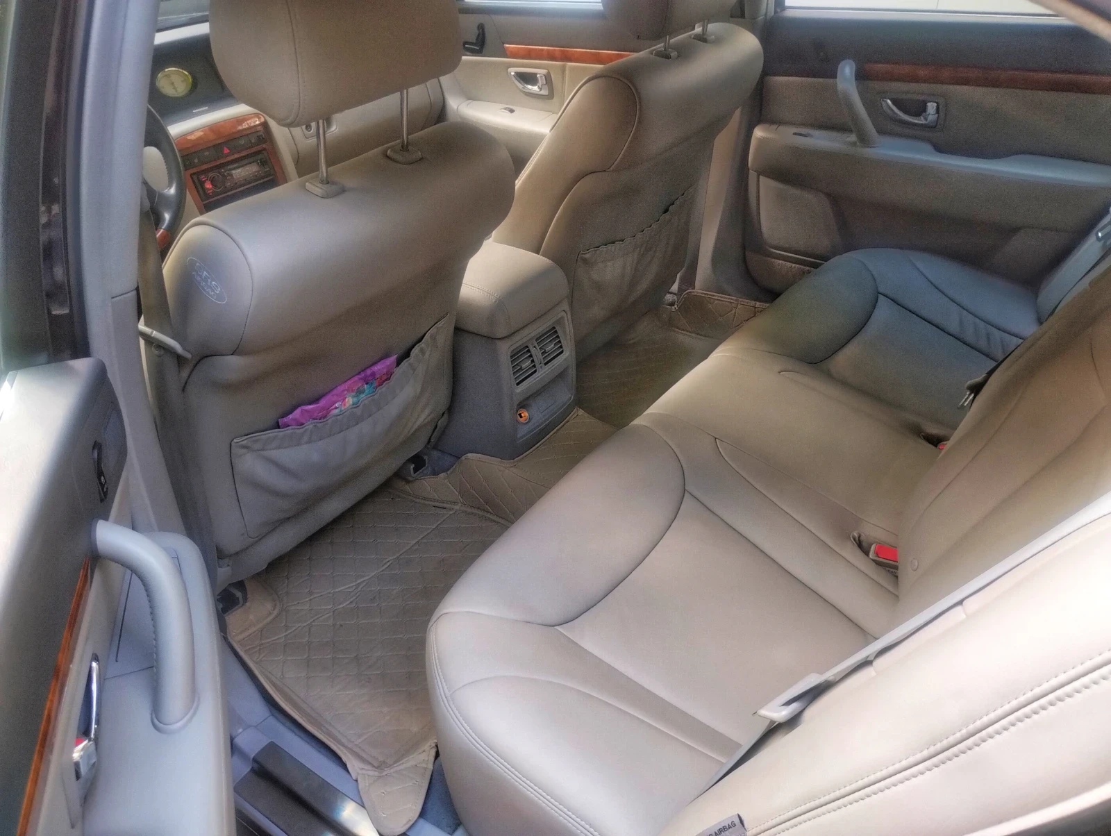 Kia Opirus V6 LPG, снимка 14 - Автомобили и джипове - 54477993